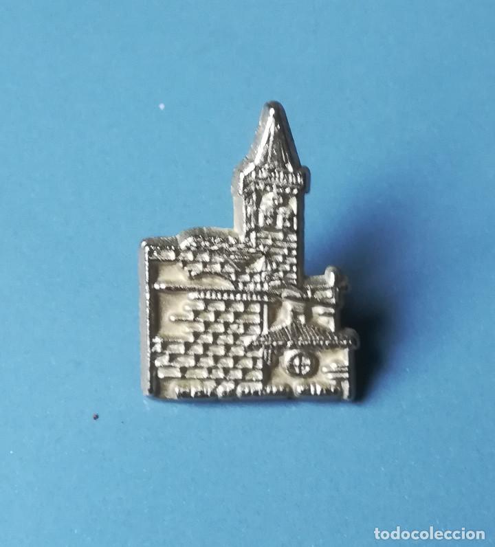 Pins de colecci&oacute;n: PIN EDIFICIO. IGLESIA. - Foto 1