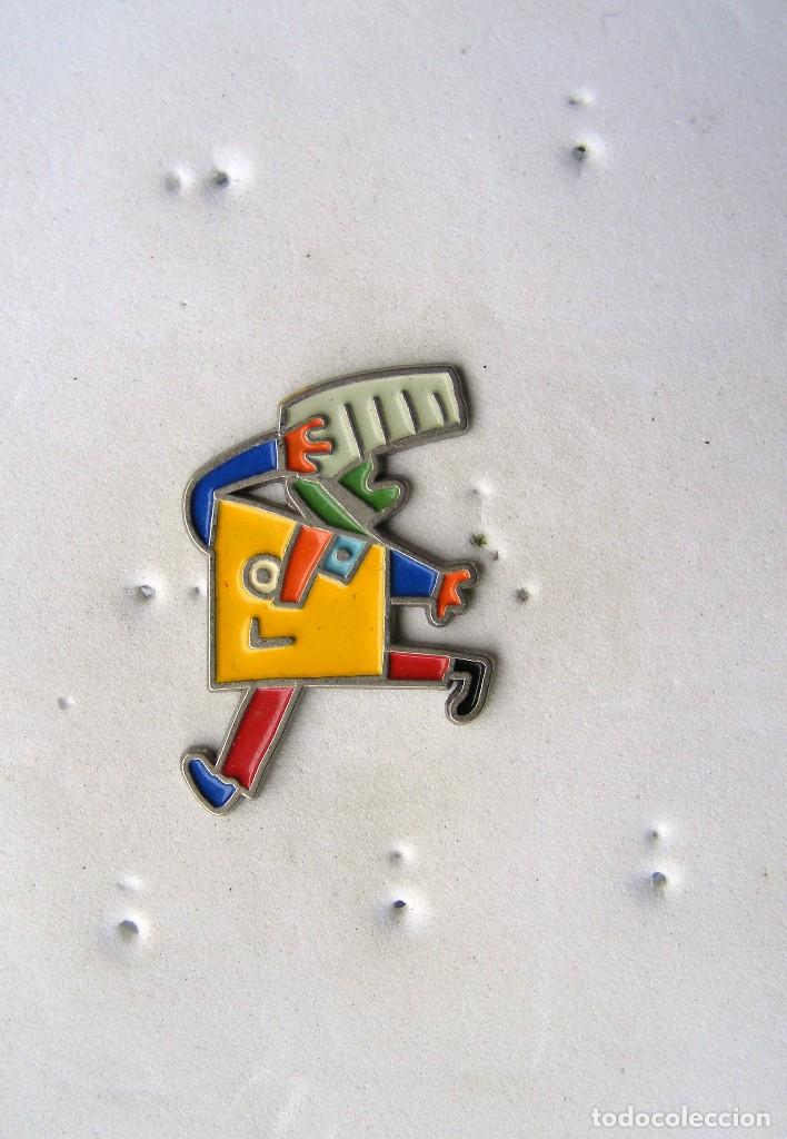 Pins de colecci&oacute;n: PIN CIRCULO DE LECTORES - Foto 1
