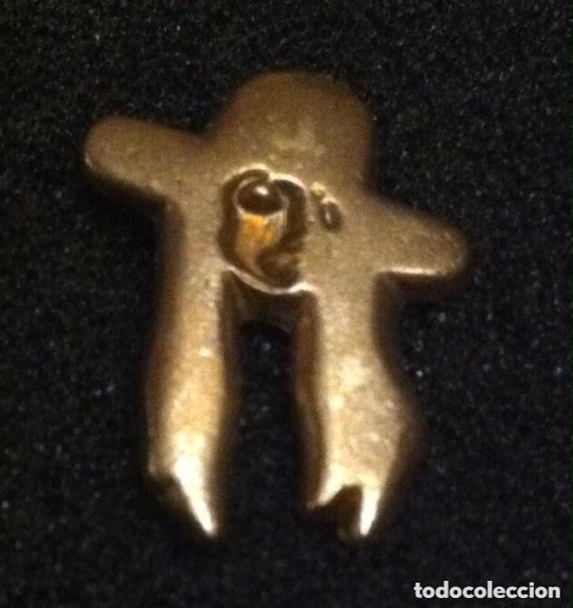 Pins de cole&ccedil;&atilde;o: PIN DISCOTECA PENELOPE