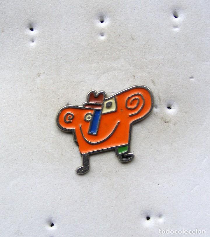 Pins de colecci&oacute;n: PIN CIRCULO DE LECTORES - Foto 1