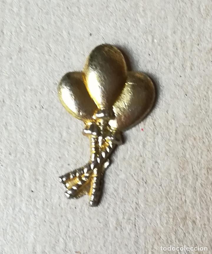 Pins de colecci&oacute;n: PIN 3 GLOBOS DORADOS. - Foto 1
