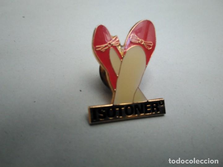 Pins de colecci&oacute;n: Pin Isotoner