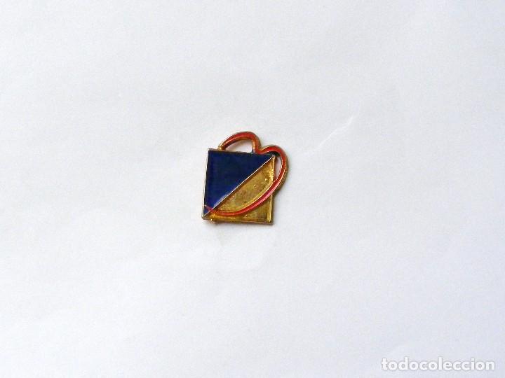 Pins de colecci&oacute;n: PIN
