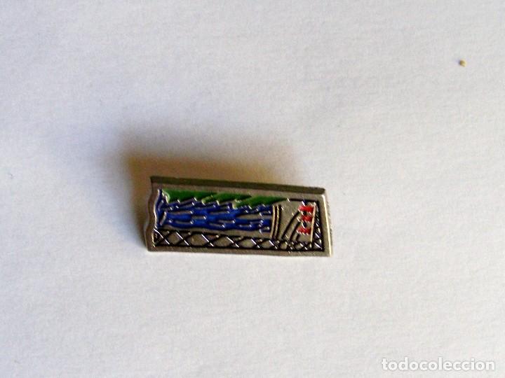 Pins de colecci&oacute;n: PIN EL PAIS - Foto 1