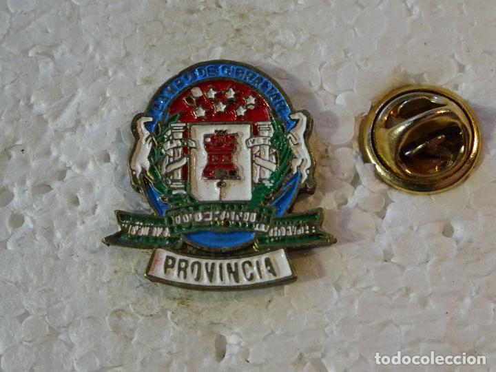 Pins e Spille di collezione: PIN DE TURISMO HER&Aacute;LDICA. ESCUDO PROVINCIA CAMPO DE GIBRALTAR
