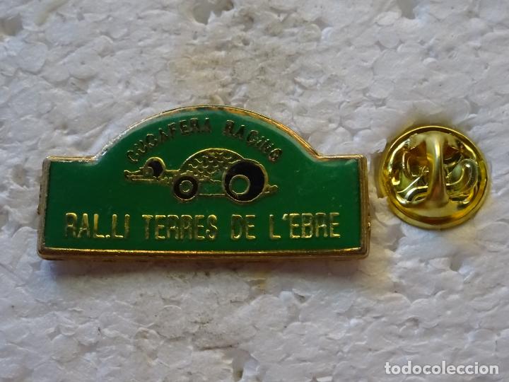 Pins e Spille di collezione: PIN DE DEPORTES. AUTOMOVILISMO. CUCAFERA RACING. RALLI TERRES DE L'EBRE. TIERRAS DEL RIO EBRO