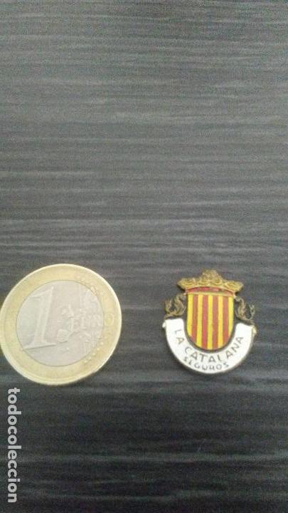 Pins de cole&ccedil;&atilde;o: ANTIGUA INSIGNIA DE AGUJA CATALANA DE SEGUROS TAL COMO SE VE