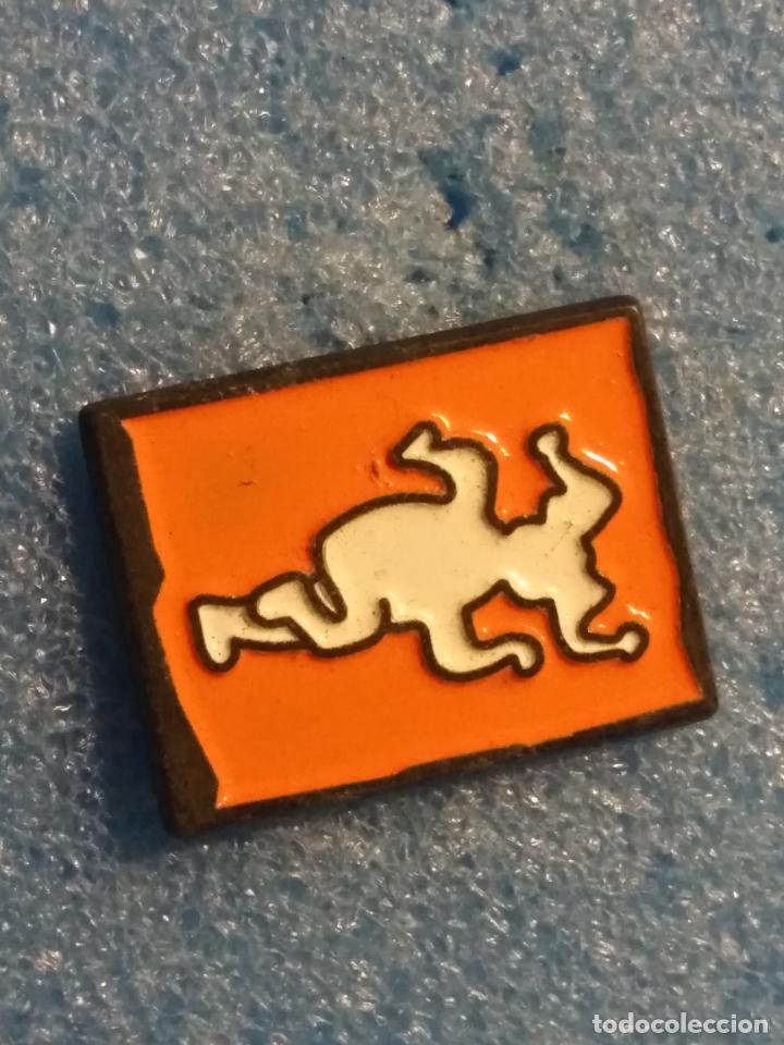 Pins de colecci&oacute;n: antiguo pin de pincho con clic trasero - haga oferta . carnaval de cadiz