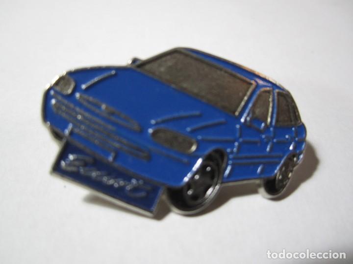 Pins de colecci&oacute;n: pin ford escort - Foto 1