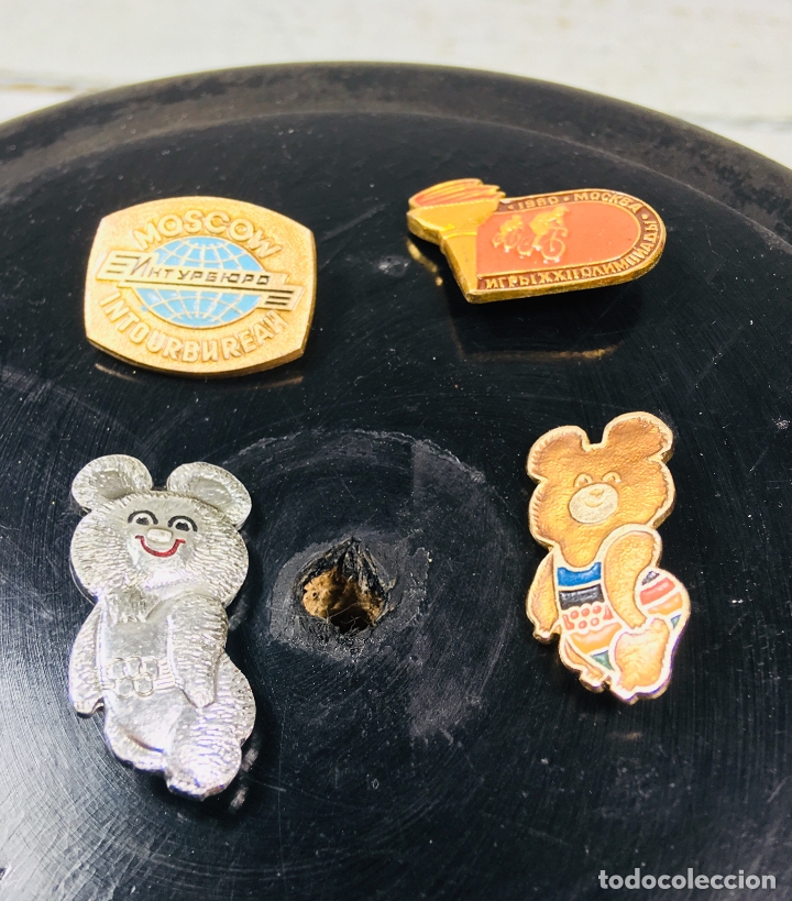 Pins de colecci&oacute;n: LOTE DE 4 PIN MOSC&Uacute; 80 BROCHE MASCOTA MISHA MOCKBA RUSIA CCCP IMPERDIBLE URSS INSIGNIA LOGO CICLISMO