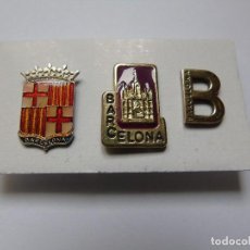Pins de colección: LOTE DE 3 PINS DE BARCELONA. Lote 165737022