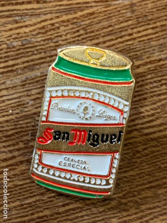 Pins de colecci&oacute;n: Antiguo pin Cerveza San Miguel