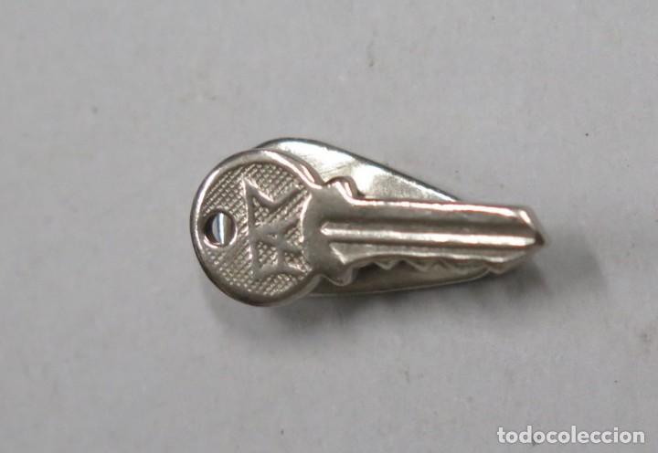 Sammlung von Pins: PIN O INSIGNIA FAC