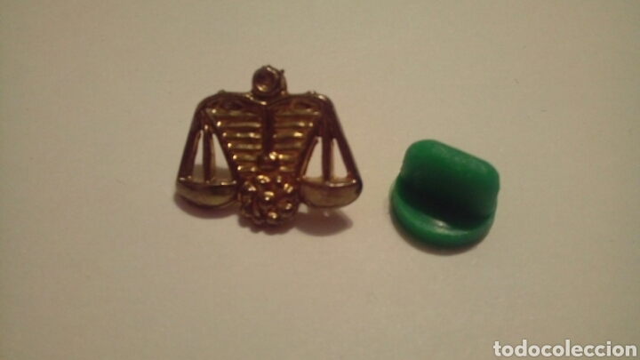 Pins de colecci&oacute;n: PIN BALANZA JUSTICIA - Foto 1