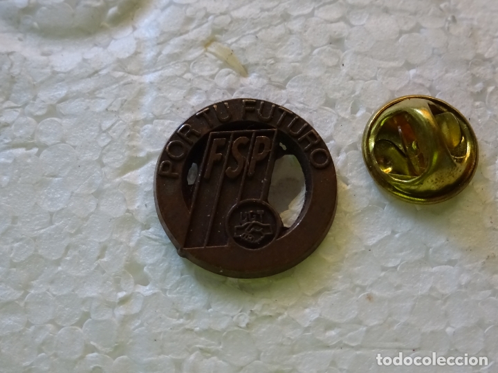 Pin's de collection: PIN POL&Iacute;TICO SINDICAL. FSP POR TU FUTURO. FEDERACI&Oacute;N SERVICIOS P&Uacute;BLICOS