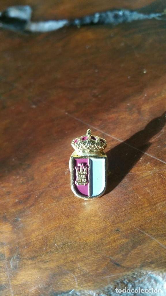 Pins de colecci&oacute;n: PIN ESCUDO DE ARMAS - Foto 1