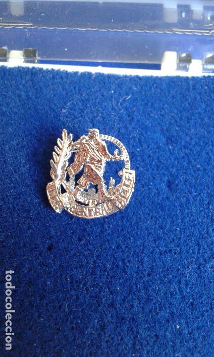 Pins de colecci&oacute;n: INSIGNIA JUNTA CENTRAL FALLERA DE VALENCIA - Foto 3