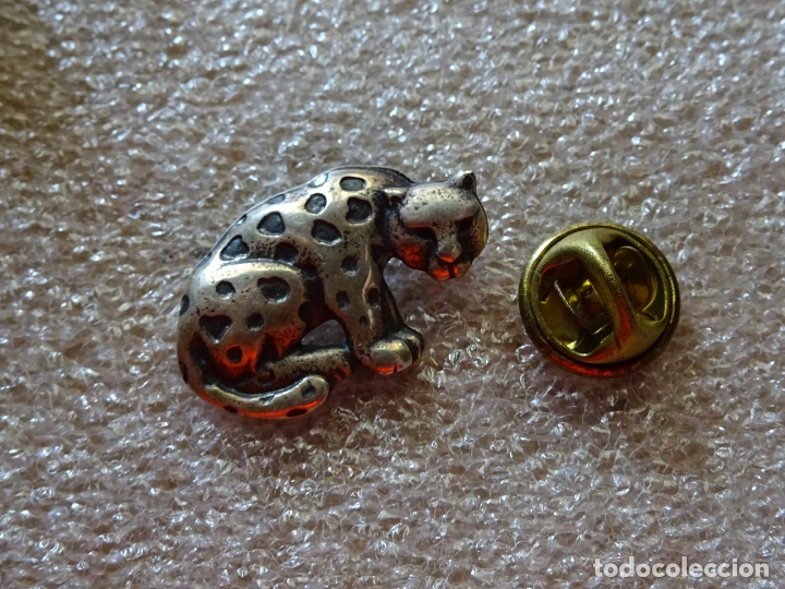 Collection pins: PIN DE ANIMALES. GUEPARDO