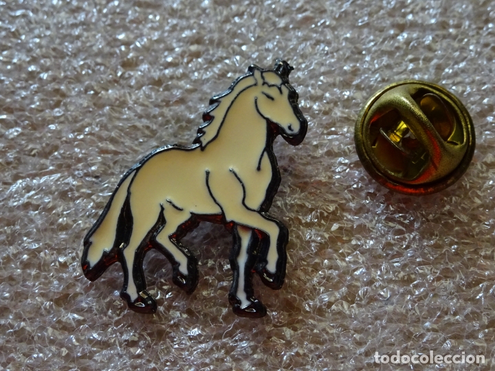 Pins de colecci&oacute;n: PIN DE ANIMALES. CABALLO BLANCO - Foto 1