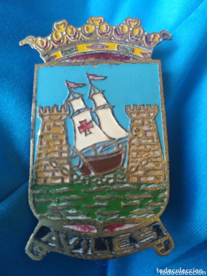 Sammlung von Pins: Placa grande antigua Escudo Heraldico Aviles Asturias No pin