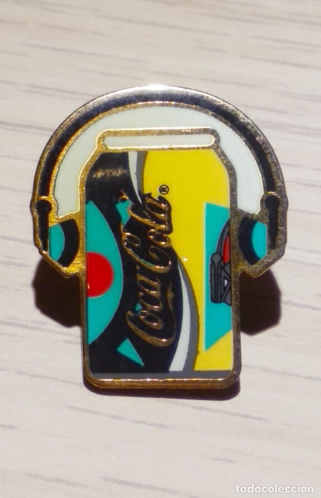 Pins de colecci&oacute;n: Pin Coca-Cola Walkman - Foto 1