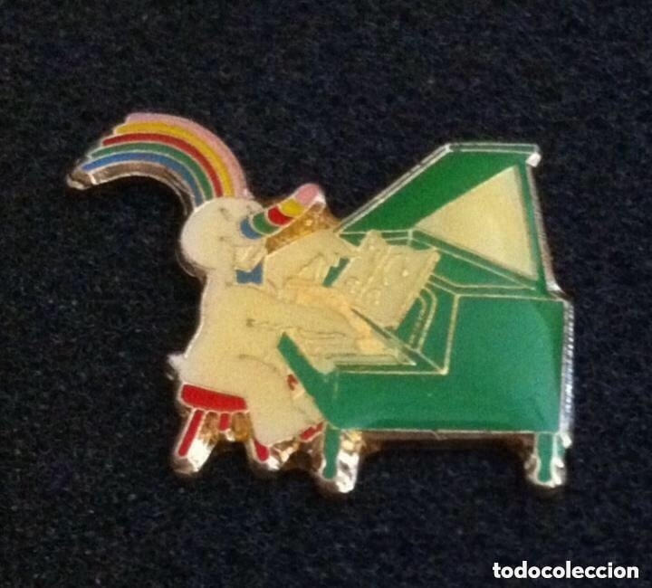 Pins de colecci&oacute;n: PIN CURRO (MASCOTA EXPO 92 SEVILLA)