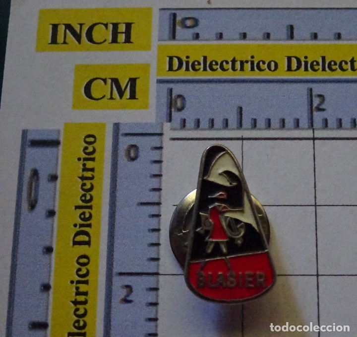 Pins e Spille di collezione: ANTIGUA INSIGNIA DE OJAL SOLAPA. BLASIER. INDUSTRIA TEXTIL ?