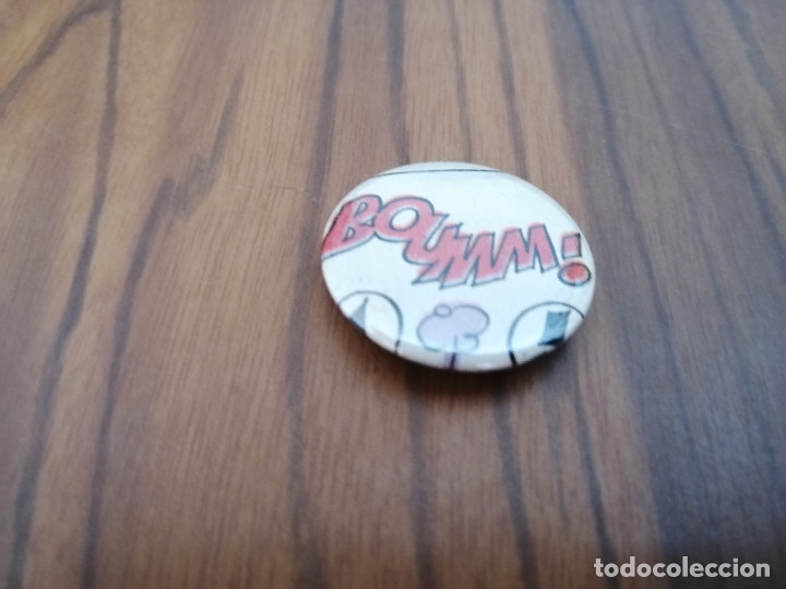Sammlung von Pins: BOUMM ONOMATOPEYA. COMIC. CHAPA. 31 CM. DETR&Aacute;S MET&Aacute;LICA. BUEN ESTADO. SIN USO RARA