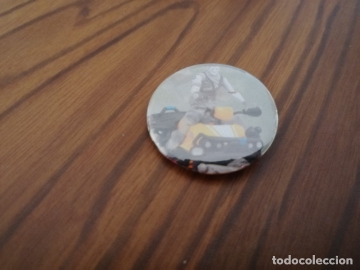 Sammlung von Pins: FORTNITE EN VEH&Iacute;CULO. CHAPA. 31 CM. POR DETR&Aacute;S MET&Aacute;LICA. SIN USO. BUEN ESTADO. RARA
