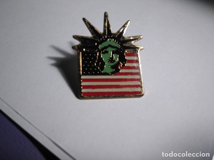 Pins de colecci&oacute;n: Pin Bandera USA y estatua Libertad