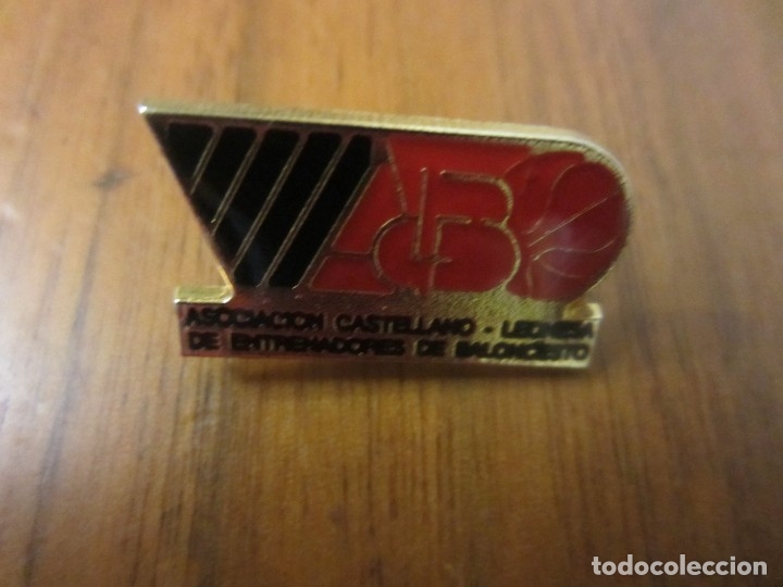Pins de colecci&oacute;n: PINS ASOCIACCION CASTELLANO LEONESA DE ENTRENADORES DE BALONCESTO