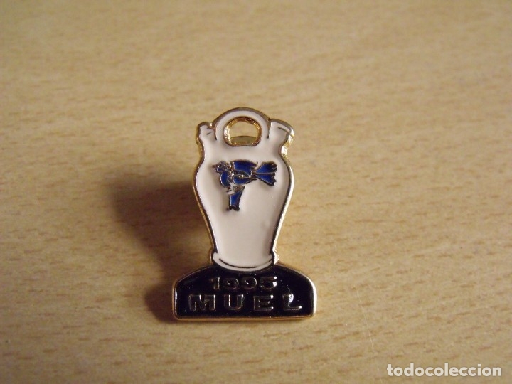 Pins de colecci&oacute;n: Muel. 1995. Botijo. Buen estado. 3x2 cm. Zaragoza. Pin.