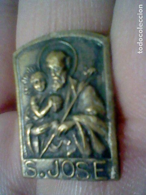 Pins de colecci&oacute;n: SAN JOSE NI&Ntilde;O JESUS INSIGNIA DORSO CURIOSO VER FOTOS