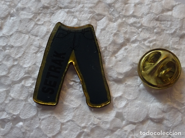 Pins de colecci&oacute;n: PIN DE MARCAS DE ROPA, MODA. SETRAK VAQUEROS JEANS - Foto 1