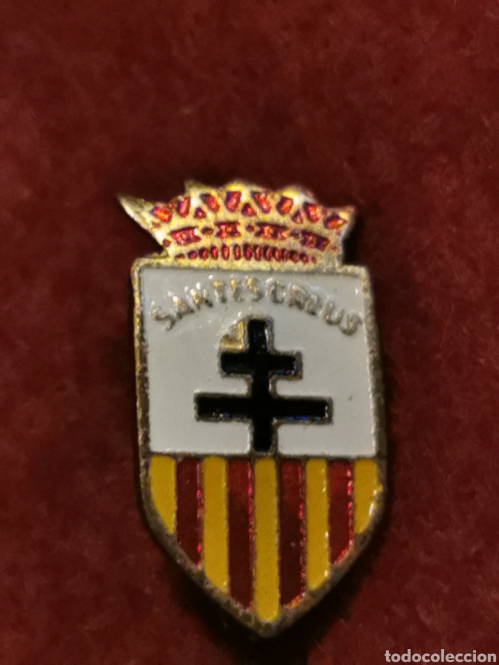 Sammlung von Pins: Insignia religiosa Santa Cruz