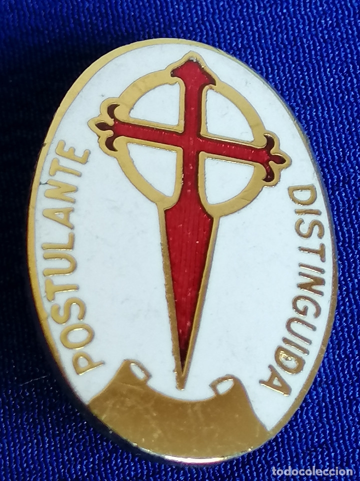 Pins de colecci&oacute;n: INSIGNIA POSTULANTE- DISTINGUIDA- ESMALTADA - Foto 1