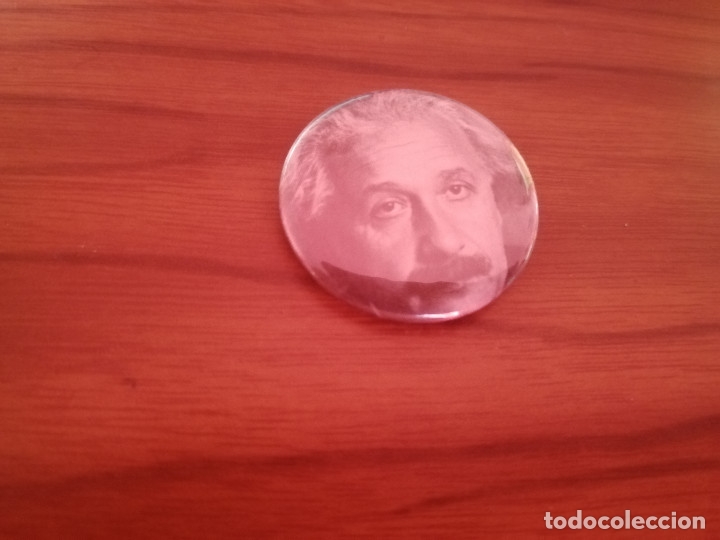 Pins de colecci&oacute;n: ALBERT EINSTEIN. CIENCIA. CHAPA DE 31 CM. DETR&Aacute;S MET&Aacute;LICA. BUEN ESTADO. DIFICIL