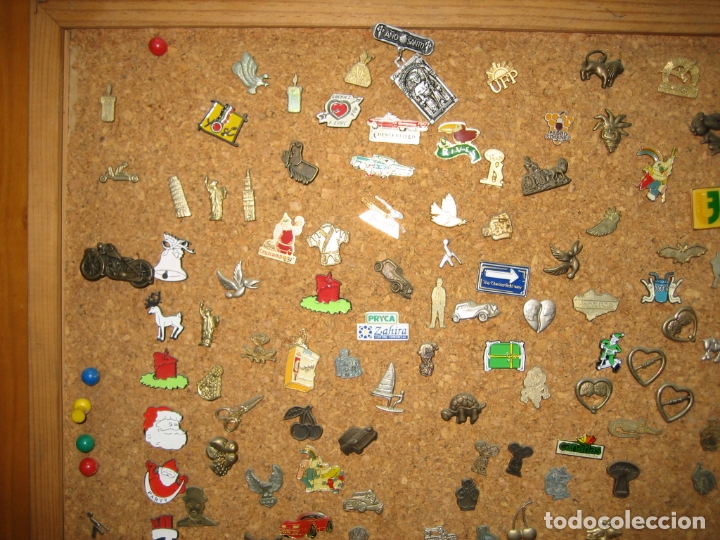 Pins de colecci&oacute;n: Lote de cuadro con pins - Foto 4