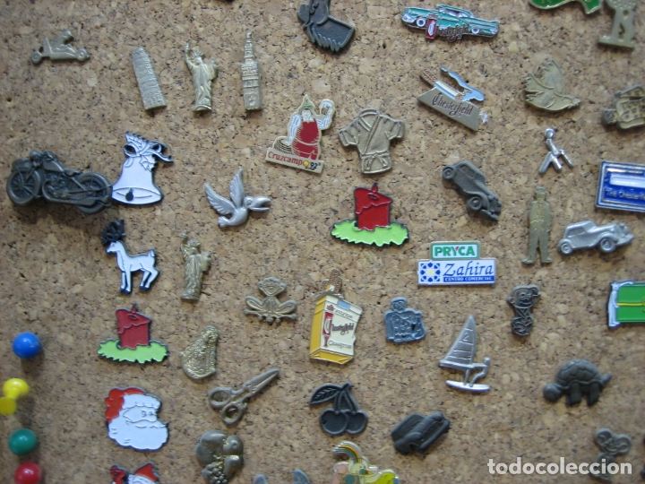 Pins de colecci&oacute;n: Lote de cuadro con pins - Foto 11
