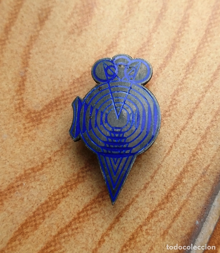 Pins de colecci&oacute;n: ANTIGUA INSIGNIA DE SOLAPA