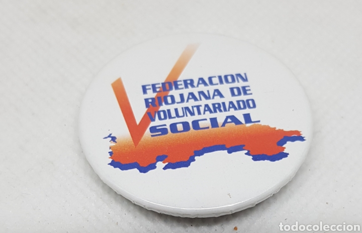 Sammlung von Pins: Pins - chapa - federacion riojana del voluntariado social - car167