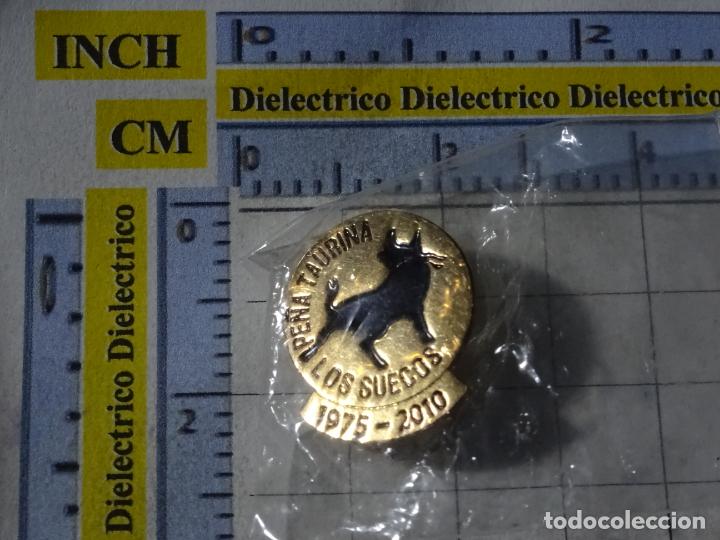 Collection pins: PIN DE TOROS TAUROMAQUIA. PE&Ntilde;A TAURINA LOS SUECOS 1975 2010.