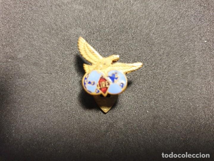 Pins de colecci&oacute;n: ANTIGUA INSIGNIA LIRE