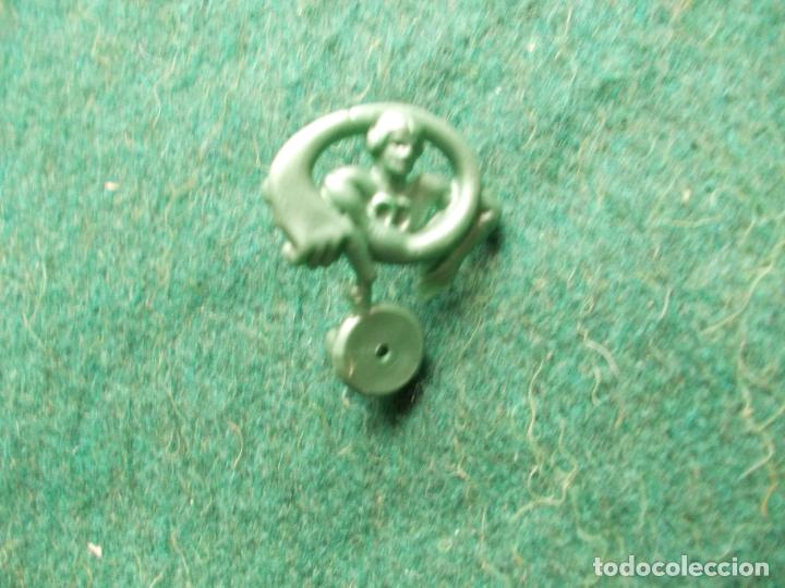 Pins de colecci&oacute;n: DUNKIN CHICLES BOOMER PIN - Foto 1