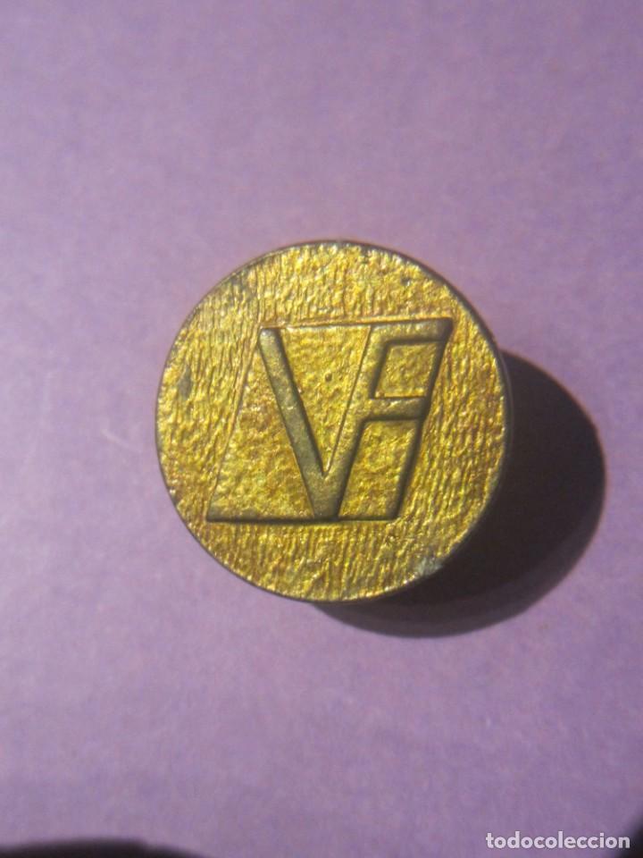 Pins de colecci&oacute;n: Pin VF - Foto 2