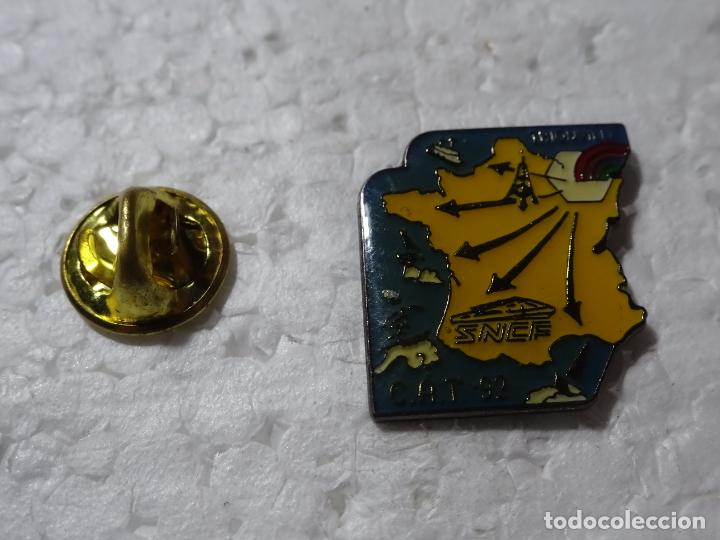 Pins de cole&ccedil;&atilde;o: PIN DE TRENES FERROCARRILES. TREN LOCOMOTORA FRANCIA. SNCF CAT 92