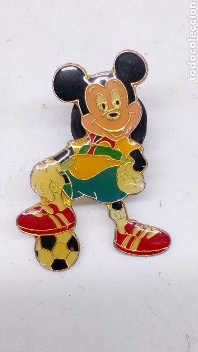 Pins de colecci&oacute;n: Pin con esmalte de dibujos animados Mickey Mouse