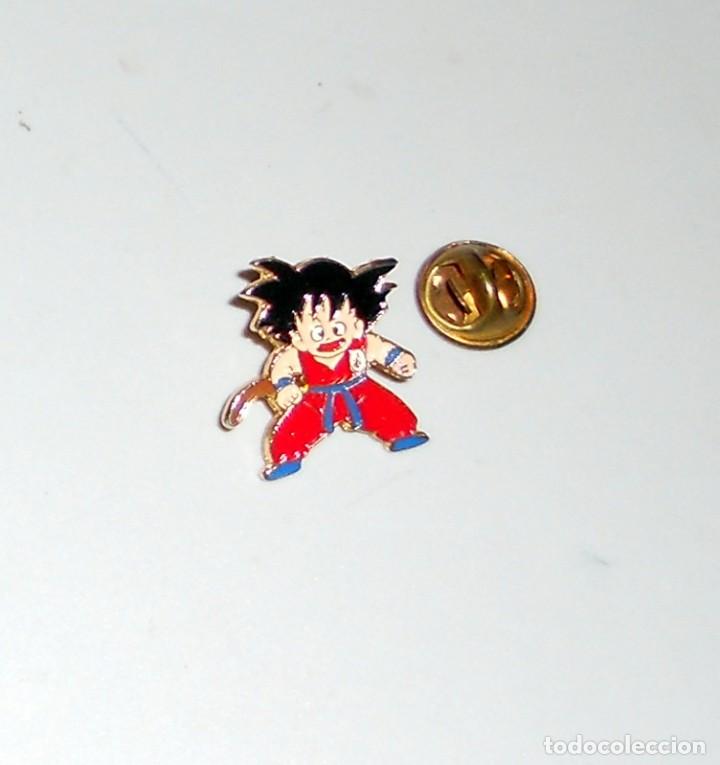 Pin em Bola de dragon z