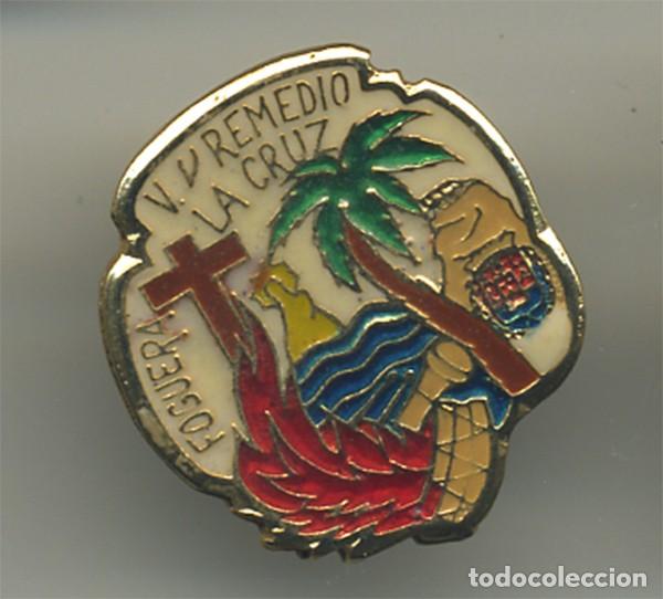 Pin's de collection: ALICANTE HOGUERA VIRGEN DEL REMEDIO LA CRUZ FOGUERES SANT JOAN