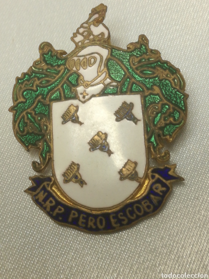 Pins de colecci&oacute;n: Antigua insig&ntilde;a esmaltada